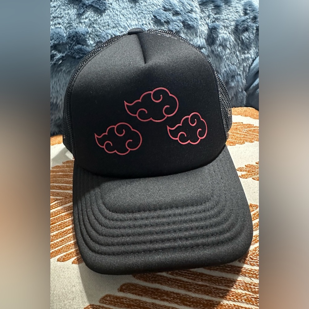 Naruto Shippuden Akatsuki Clouds Outline Trucker Cap